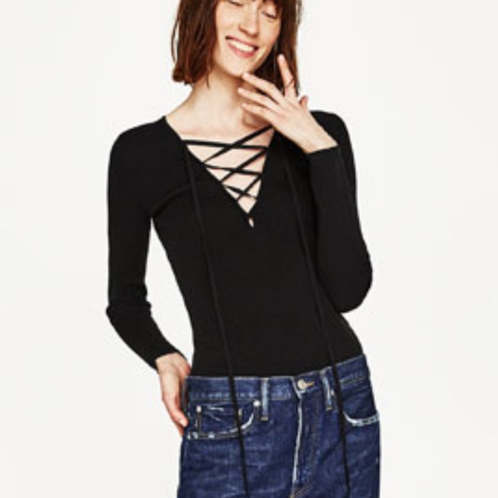 NWT Zara Black Ribbed Lace Up V Neck Sweater Small